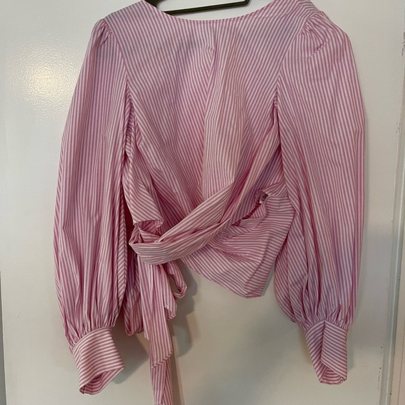 Open back pink striped blouse never worn - Picture 3 of 5